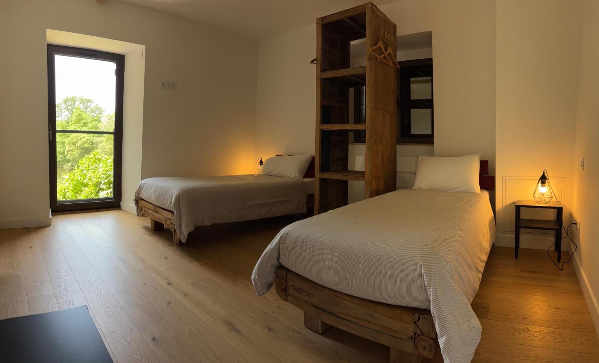 Bed and Breakfast Le Moulin Du Guy, Proche Du Puy Dufou Chanverrie Esterno foto